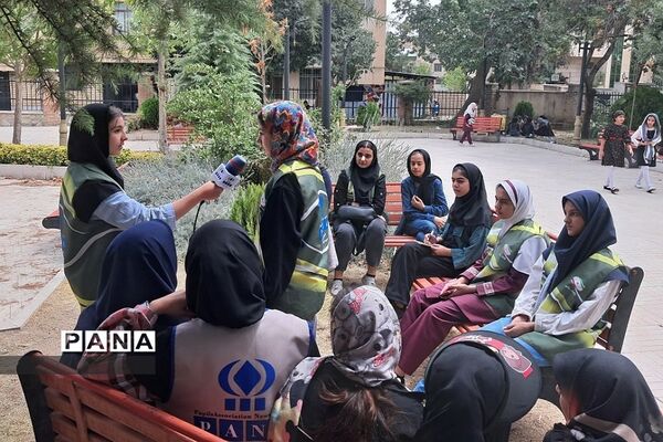 برگزاری کارگاه‌ آموزشی خبرنگاری در اردوی مثبت دهه هشتادی‌های رودهن