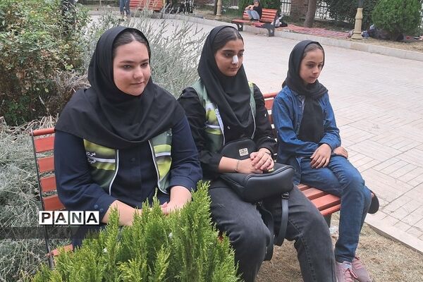 برگزاری کارگاه‌ آموزشی خبرنگاری در اردوی مثبت دهه هشتادی‌های رودهن