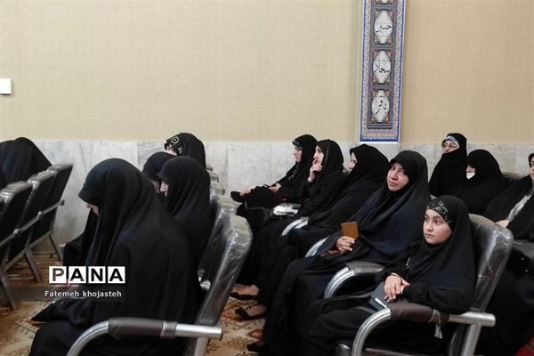 برگزاری نشست بصیرتی با محوریت فتنه ۱۴۰۱ در شهرستان‌قرچک