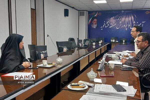 مصاحبه مدیران متقاضی تصدی مدیریت مدارس در فشافویه