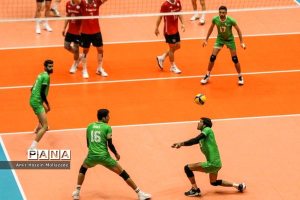 دیدار تیم‌های والیبال کره جنوبی و پاکستان