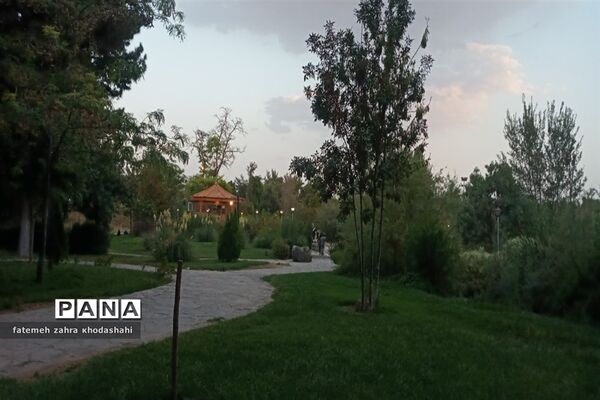 مجموعه تفریحی و گردشگری گیاه‌شناسی باغ مشهد