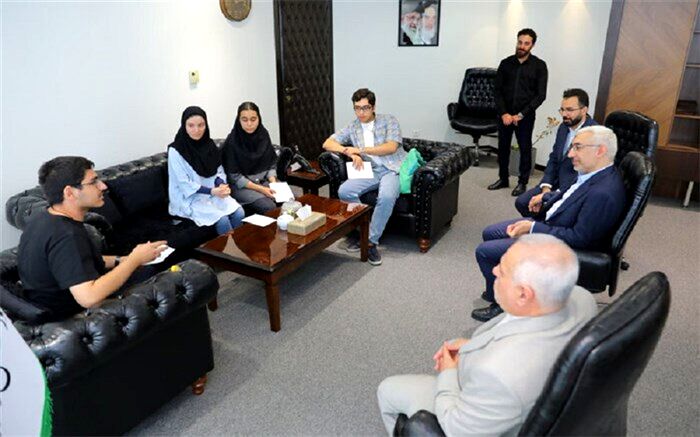 بازدید برگزیدگان المپیاد دانش‌آموزی از ارکان بازار سرمایه