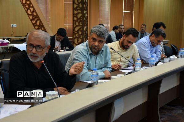 دوره تربیت مدیران منتخب مدارس متوسطه استان بر اساس سند تحول بنیادین