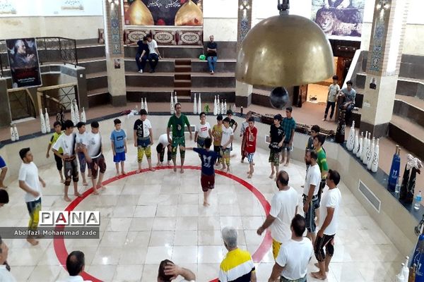 ورزش زورخانه‌ای دانش‌آموزان ناحیه یک  بهارستان