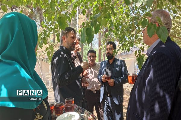 بازدید معاون پرورشی و فرهنگی وزارت آموزش و پرورش از اردوی استانی مثبت هشتادیا