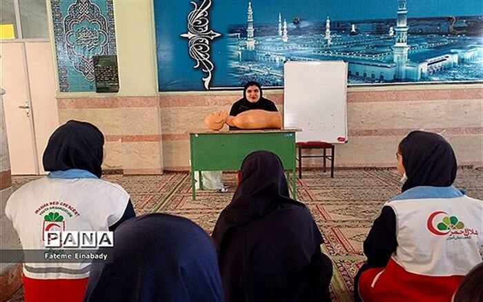برگزاری کلاس‌های تابستانی کمک‌های اولیه ویژه فرهنگیان و دانش‌آموزان