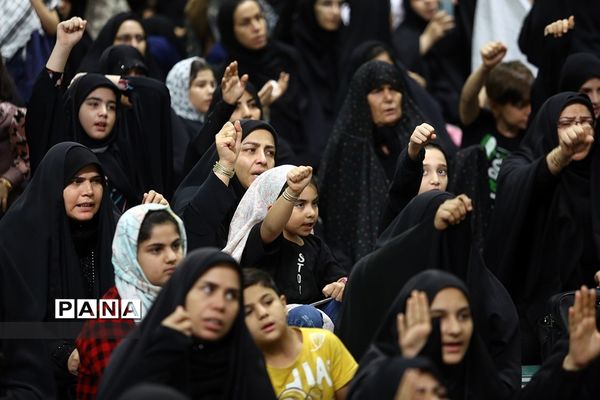 اجتماع بزرگ «سه ساله‌های کربلا» در حرم حضرت معصومه(س)