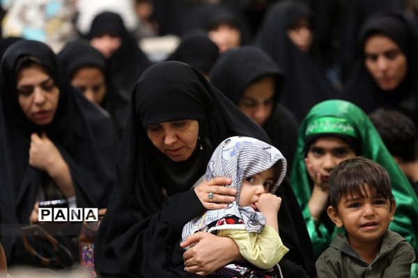 اجتماع بزرگ «سه ساله‌های کربلا» در حرم حضرت معصومه(س)