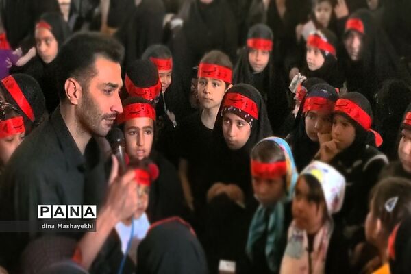 اجتماع دختران حسینی شهرستان گلپایگان به‌مناسبت سالروز شهادت حضرت رقیه(س)