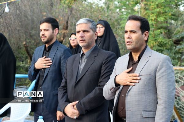 کارگاه آموزشی با رویکرد اردویی و با هدف تبیین برنامه فراگیر پرورشی و فرهنگی ویژه مدیران مدارس «غیردولتی» مشهد