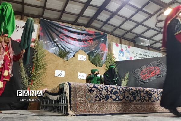 اجتماع فرزندان حسینی ومادران زینبی با اجرای گروه تعزیه چهارده معصوم (ع) در محله سعدی