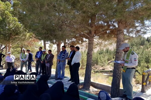 اختتامیه کارگاه آموزشی و مهارتی ضمن خدمت مربیان پیشتاز درشهرستان شیروان