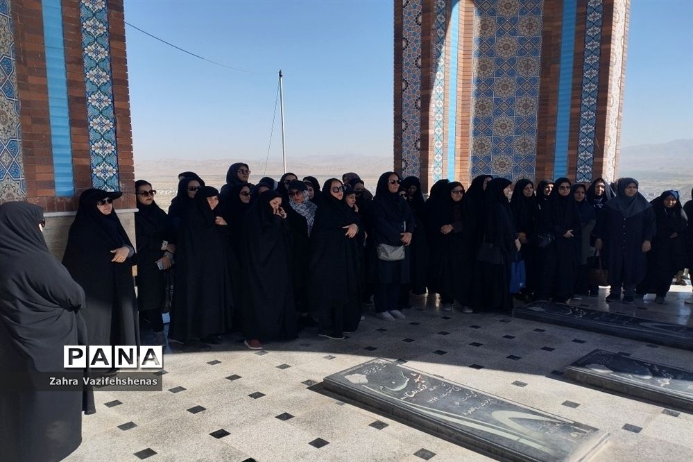 اختتامیه کارگاه آموزشی و مهارتی ضمن خدمت مربیان پیشتاز درشهرستان شیروان