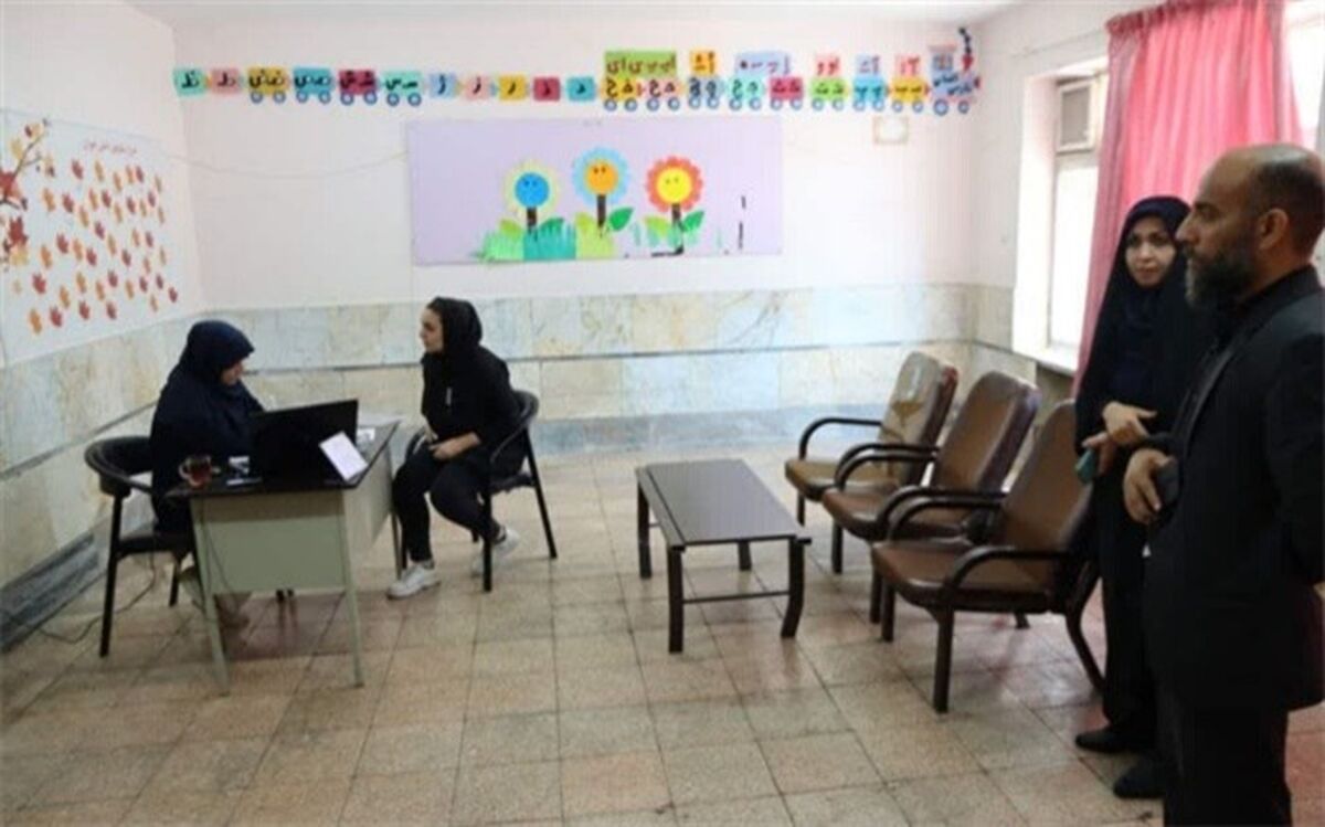 بهره‌مندی از راهنمایی‌های مشاوران در تعیین مسیرآینده زندگی داوطلبان آزمون سراسری ضروری است