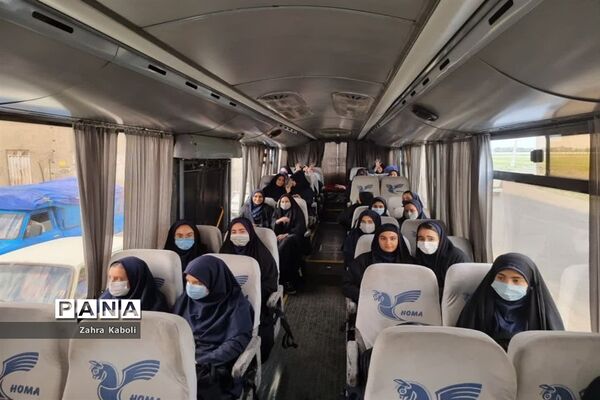 بازدید دانش‌آموزان آموزش و پرورش اسلامشهر از دانشگاه قرآن و حدیث شهرری