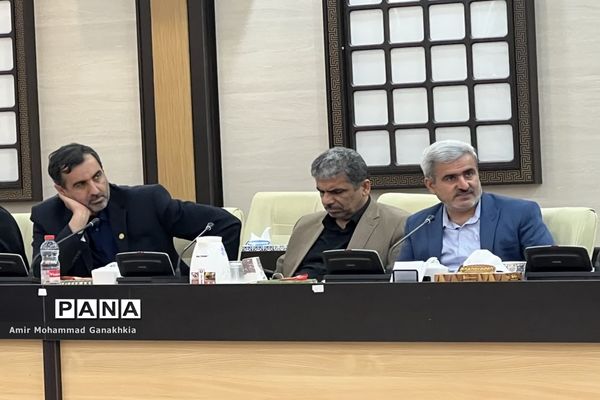 جلسه شورای آموزش و پرورش استان بوشهر