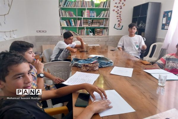 برگزاری کلاس های خبرنگاری و تفریحی پسران، کاشمر