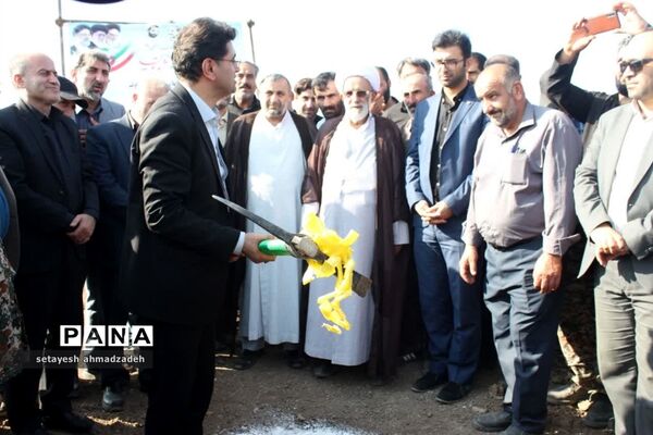 کلنگ زنی احداث مخزن ذخیره آب شرب روستای اوارد‌ گلوگاه