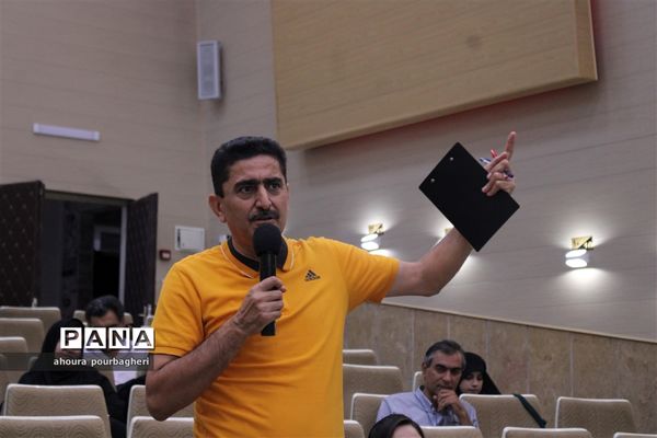 نشست خبری رئیس سازمان جهاد کشاورزی آذربایجان شرقی