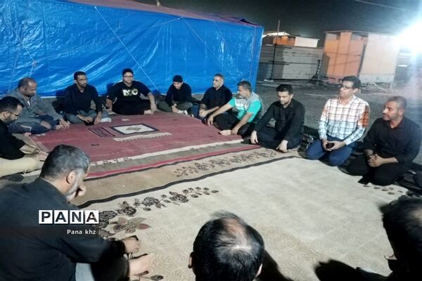 خدمت‌رسانی به زائران اربعین در موکب فرهنگیان خوزستان