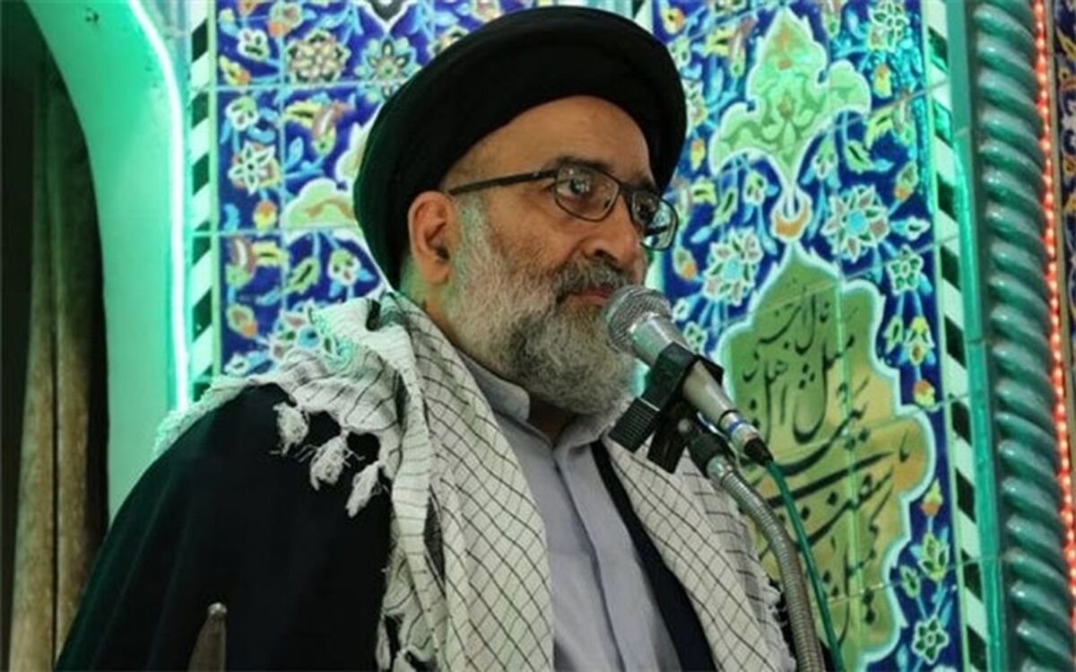 روز اربعین، مانور دیگری از عظمت شیعه را به رخ جهانیان می‌کشیم