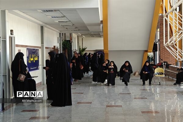 رقابت دانش‌آموزان دختر سراسر کشور در ۶رشته‌(انشای نماز، احکام، نهج‌البلاغه، صحیفه سجادیه، فهم قرآن، گفتمان مهدوی)