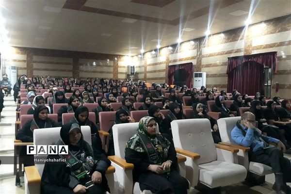 مراسم اعزام و بدرقه زیارت اولی‌های استان فارس به حرم امام رضا(ع)