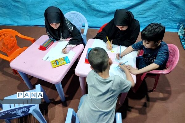 برپایی موکب حسینی با همت نوجوانان کرجی
