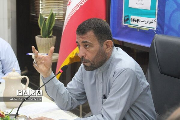 جلسه ستاد ثبت نام استانی و شورای معاونان اداره‌کل آموزش و پرورش استان بوشهر