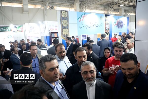 افتتاح نمایشگاه روایت خدمت