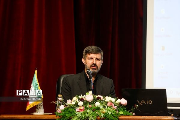 مراسم دوره آموزشی_توجیهی برنامه‌ها و فعالیت‌های امور تربیتی برای سال تحصیلی ۱۴۰۳-۱۴۰۲