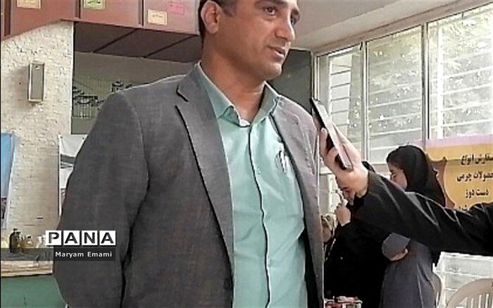 نمایشگاه دستاوردهای هنری معلولین به مناسبت هفته دولت در شهرستان کردکوی