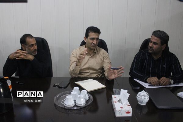 نشست هم‌اندیشی طرح ملی بازگشایی مدارس استان بوشهر