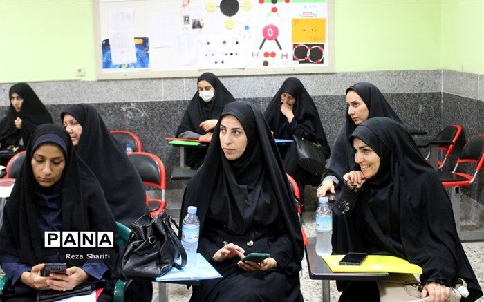 معلمان با رویکرد شایسته‌گزینی جذب و پذیرش می‌شوند
