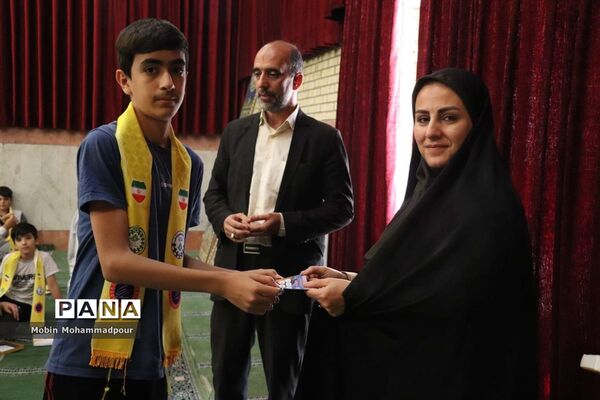 اردوی آموزشی- تربیتی پیشتازان منتخب آذربایجان شرقی