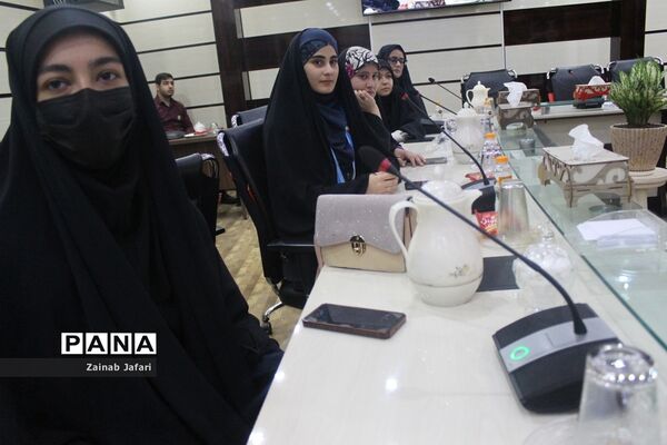 تجلیل از دانش‌آموزان خبرنگار پانا استان بوشهر