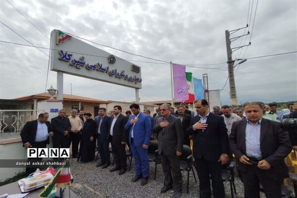 آیین افتتاح و کلنگ زنی پروژه‌های بخش چمستان نور
