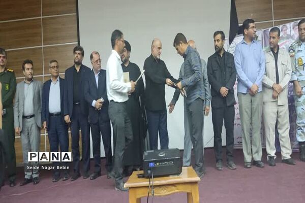 افتتاح طرح های عمرانی و اقتصادی در گناوه