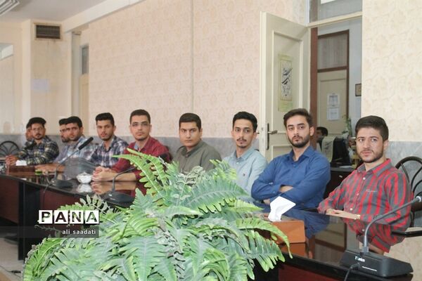 برگزاری جلسه توجیهی و سازماندهی نیروهای جدید الاورود تربیت معلمی (آقایان)شهرستان کلات