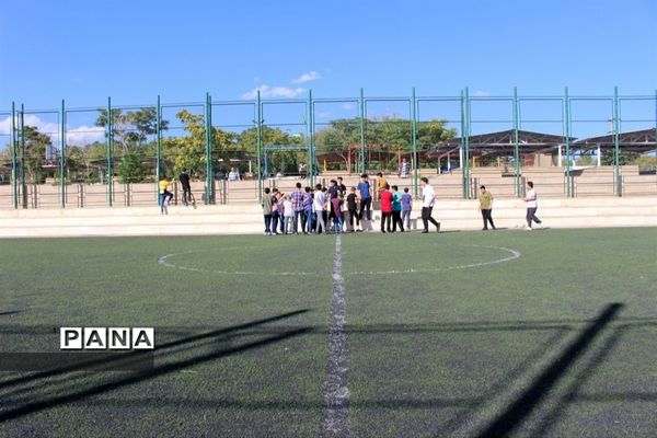 اردوی یک روزه دانش‌آموزان دبیرستان شهیدبهشتی