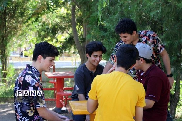 اردوی یک روزه دانش‌آموزان دبیرستان شهیدبهشتی