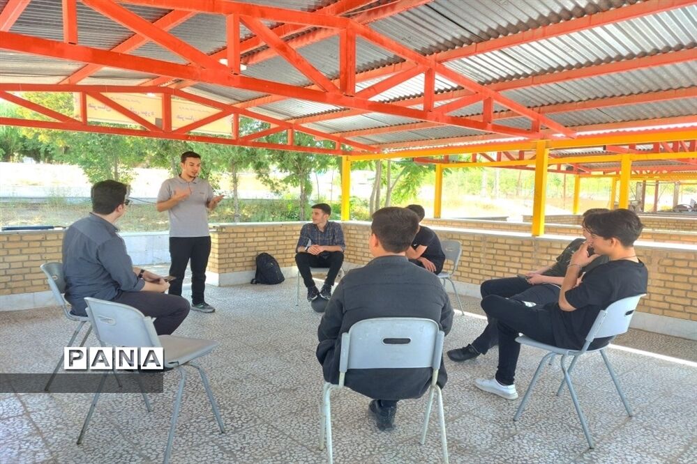 اردوی آموزشی تفریحی دانش‌آموز خبرنگاران