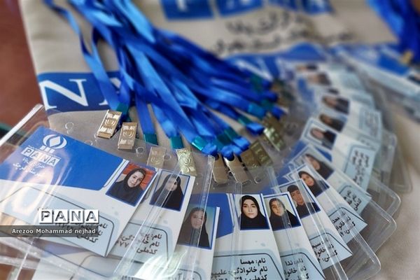 نشست صمیمی دانش‌آموز خبرنگاران فعال خبرگزاری پانا با معاون پرورشی‌ و‌ تربیت‌بدنی شهرستان‌قرچک