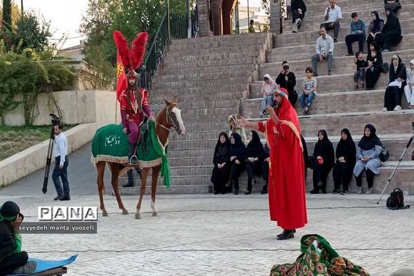 آیین تعزیه‌خوانی به مناسبت اربعین در ساری
