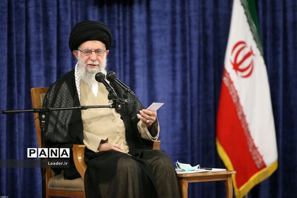 دیدار رئیس‌جمهوری و اعضای هیات دولت با مقام معظم رهبری