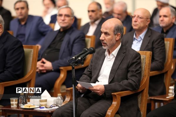 دیدار رئیس‌جمهوری و اعضای هیات دولت با مقام معظم رهبری