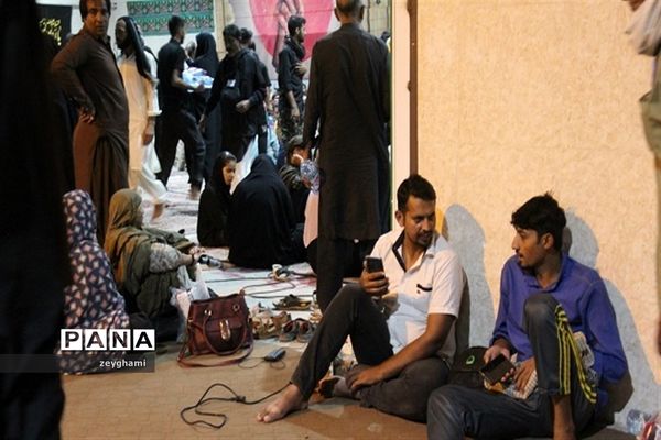 راه اندازی موکب شهدای فاطمیون در ورودی شهر ماهان - کرمان