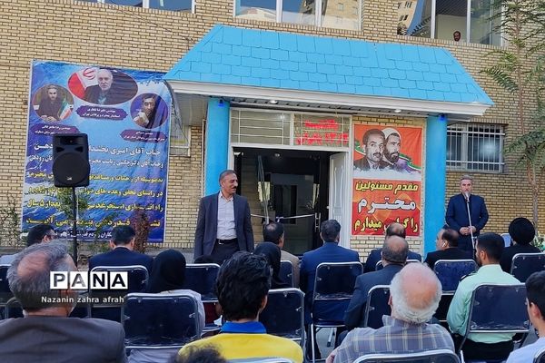 افتتاحیه استخر غدیر رودهن در هفته دولت