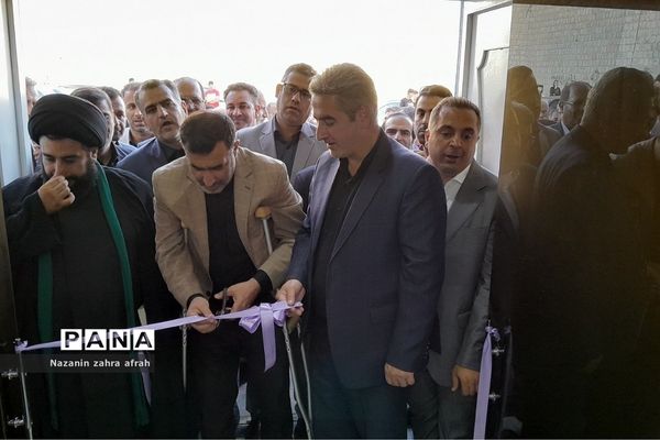 افتتاحیه استخر غدیر رودهن در هفته دولت